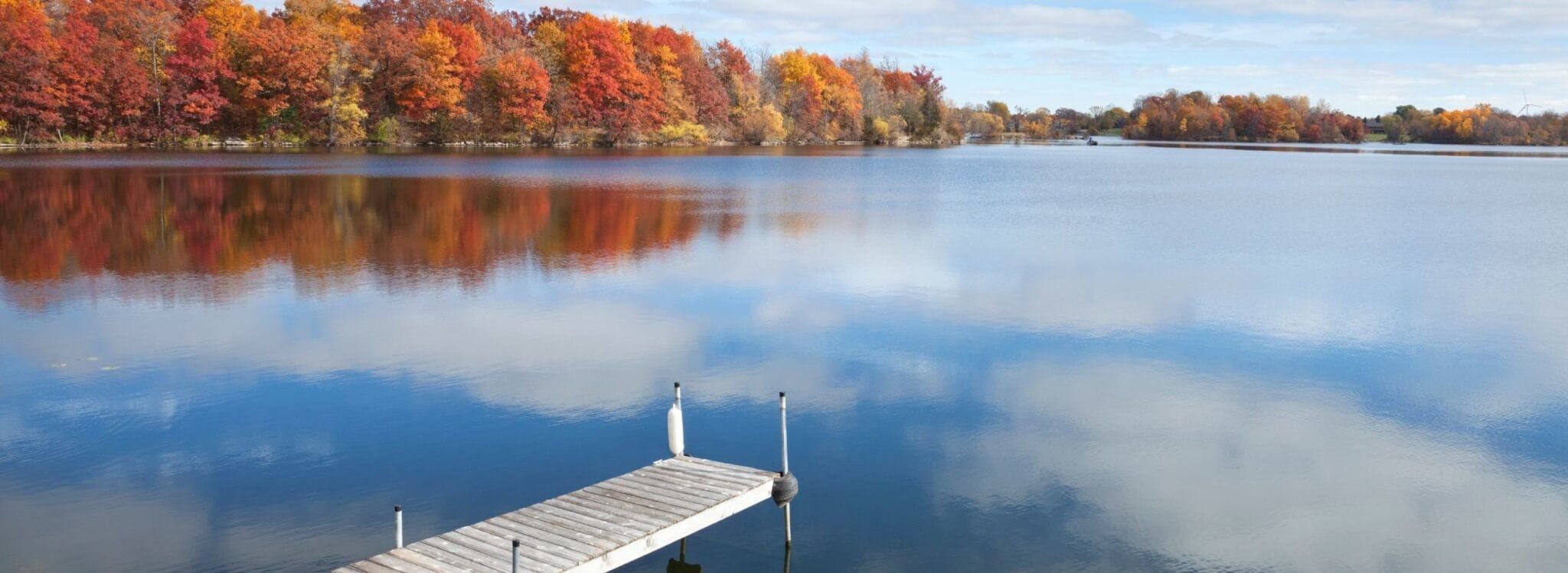 Minnesota lake in the fall season