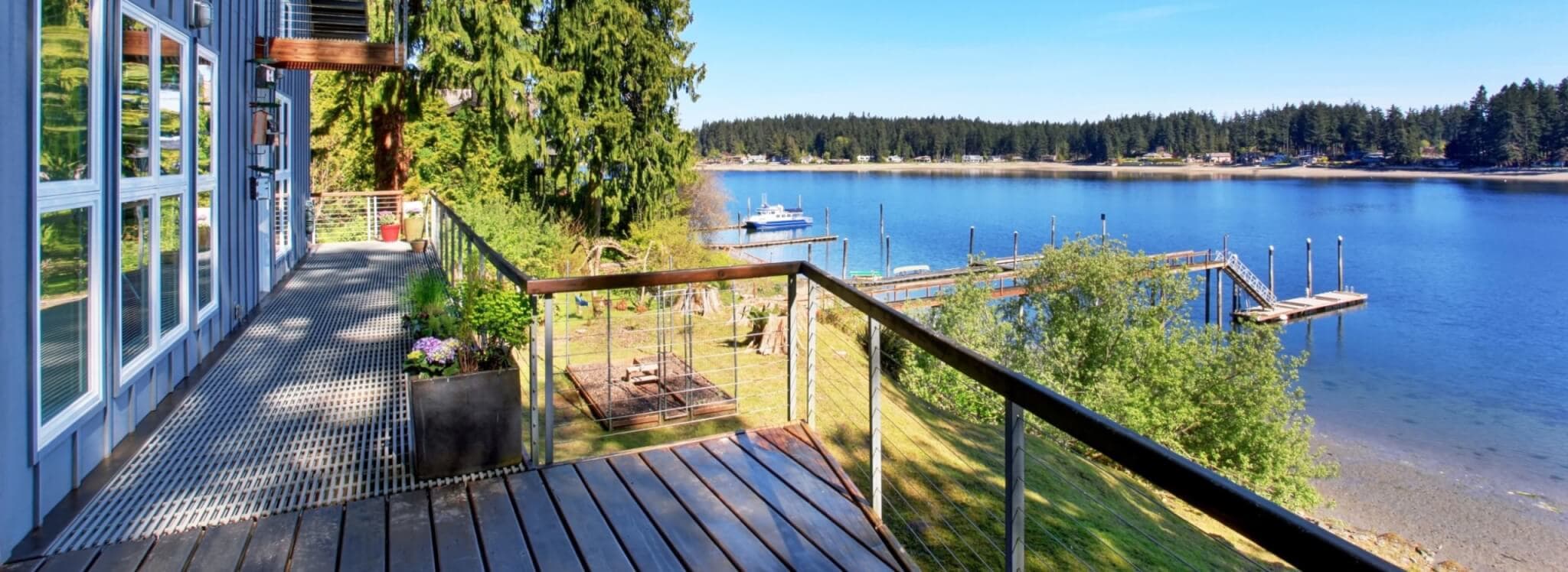 back deck overlooking lake